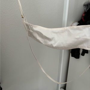 are you am i missi bra